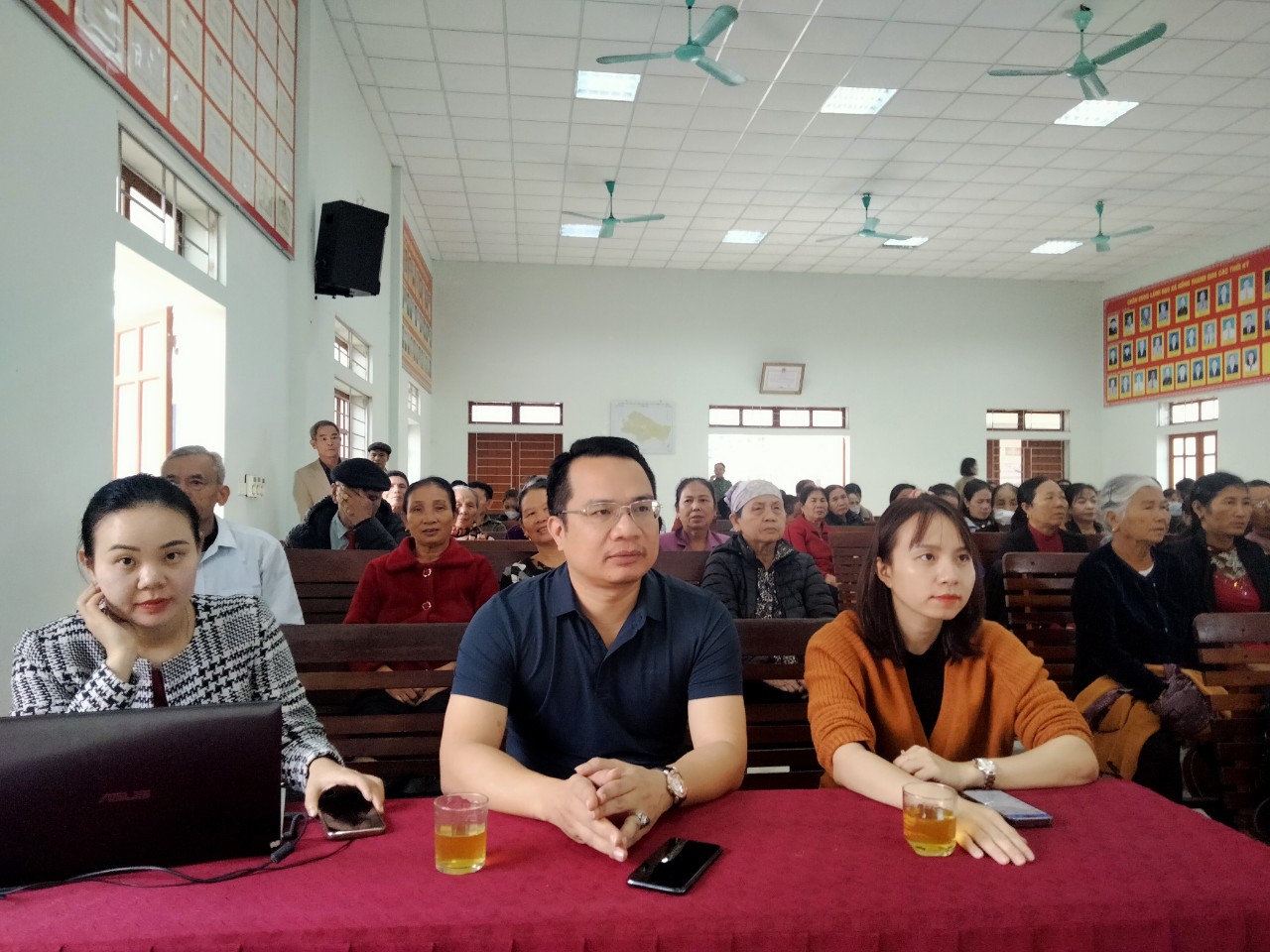 Truyền thông về An toàn vệ sinh thực phẩm cho người tiêu dùng trên địa bàn xã Hồng Thành